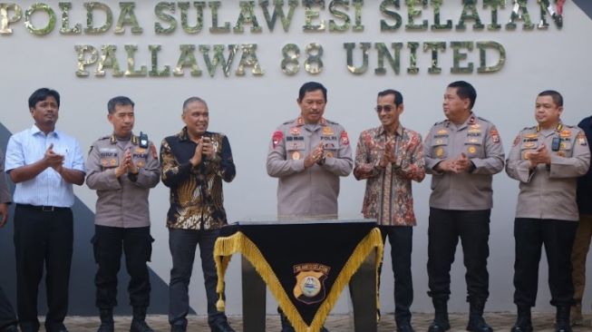 Polda Sulsel Dapat Bantuan Pembangunan Lapang Sepakbola Standar Internasional Dari PT Vale