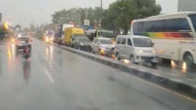 Heboh Soal Macet Panjang di Jalan Pantura Karena Jembatan Comal Pemalang Ambles, Ini Penjelasan Polisi