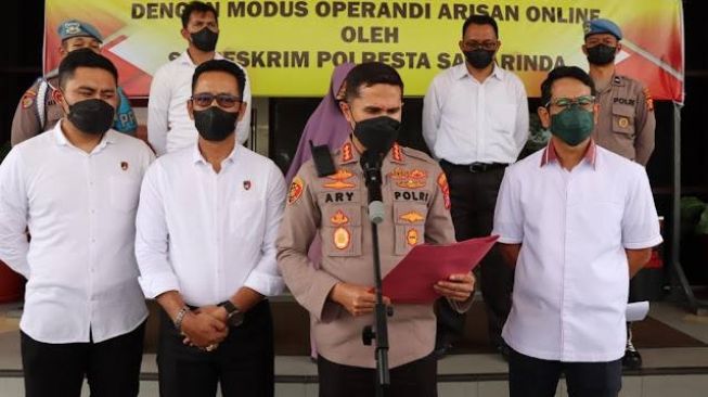 Tertipu Arisan Online, Puluhan Emak-emak di Samarinda Rugi Sampai Rp 3 Miliar