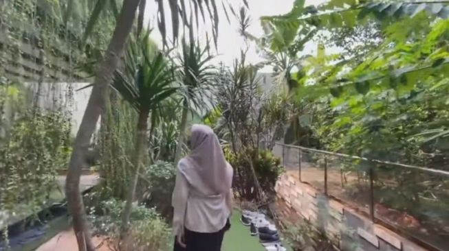 Potret Rumah Mewah Wirda Mansur (YouTube/Wirda Mansur)