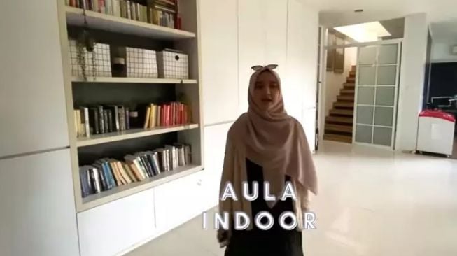 Potret Rumah Mewah Wirda Mansur (YouTube/Wirda Mansur)