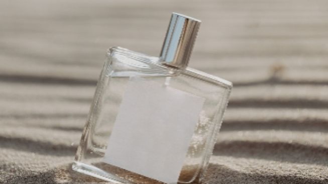 7 Rekomendasi Parfum Lokal yang Wanginya Tahan Lama, Ada yang Sampai 12 Jam!