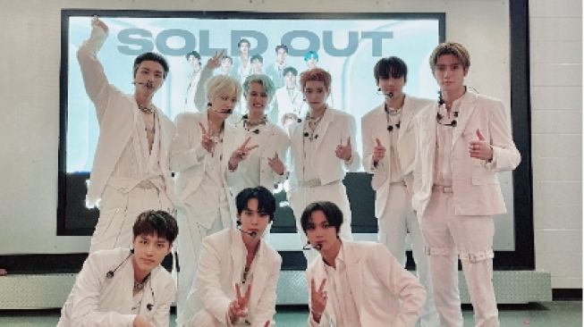 Konser NCT 127 Terpaksa Bubar di Hari Pertama, Para Member Tinggalkan Panggung dengan Wajah Kecewa