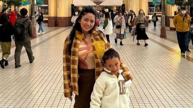 Momen Liburan Rachel Vennya di Jepang (Instagram/@rachelvennya)