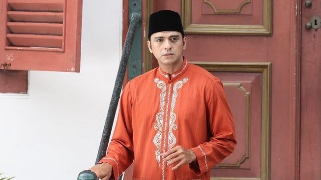 Artis langganan jadi ustaz di sinetron (Instagram/@alizainal08)