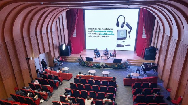 Carl Javier dan Rane Kupas Tuntas Soal Performa Model Bisnis Podcast di LMS 2022