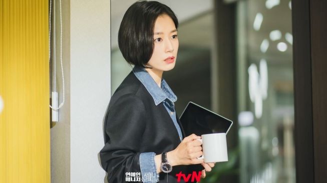 Pesona Kwak Sun Young di Behind Every Star (Instagram/@tvn_drama)