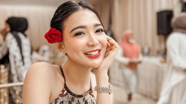 Tampil Seksi Aduhai di Festival Berdendang Bergoyang, Wika Salim Ngebor sampai Bawah