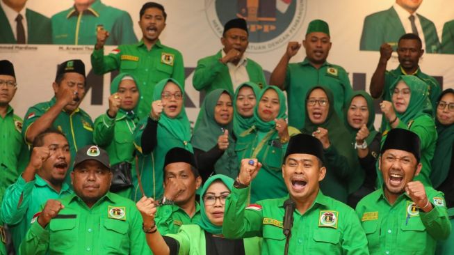 Suara Kader Terbelah Dukung Ganjar Dan Anies, PPP Diprediksi Bisa Gagal Masuk Parlemen Di 2024