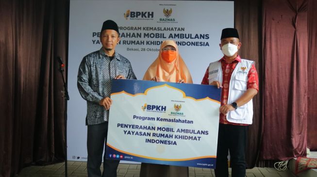 BPKH dan Baznas Serahkan Bantuan Ambulans untuk Yayasan Rumah Khidmat Indonesia