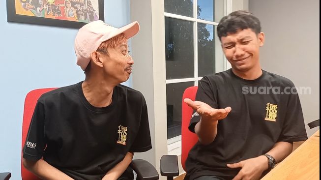 Dwik dan Yono Tak Masalah Angkat Isu 'Tepi Jurang' jadi Materi Stand Up Comedy: Berani, Tapi...