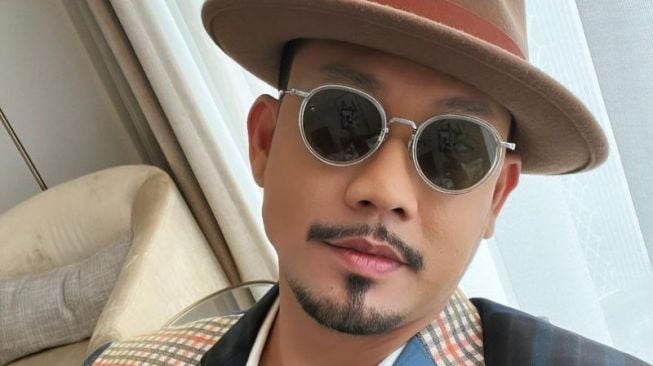 Denny Sumargo Fasih Berbahasa Padang, Rupanya Ayahnya Orang Minang