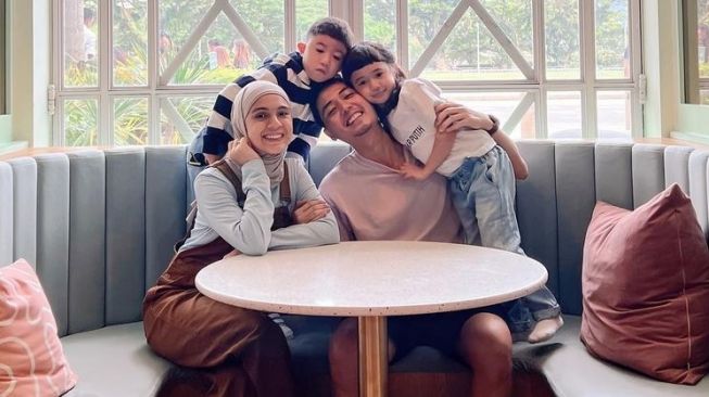 Momen Ultah Sederhana Rizky Kinos (Instagram/@kinosnoski)