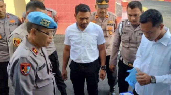 Ternyata Gara-gara Ini Puluhan Anggota Ditresnarkoba Polda Riau Dites Urine