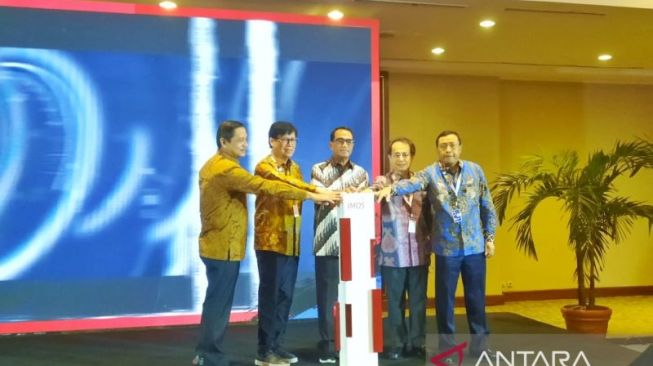 Pembukaan IMOS 2022: Menteri Perhubungan Ungkapkan Pentingnya Fasilitas Pengisian Ulang Baterai Kendaraan Listrik