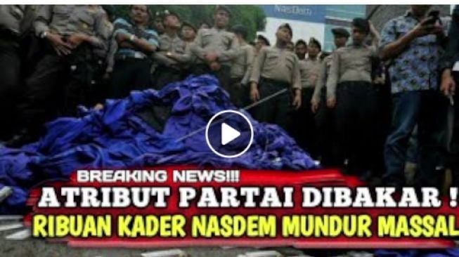 Tangkapan layar video dengan klaim kader NasDem mengundurkan diri secara massal (Facebook/ Teramat)