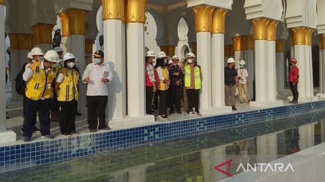 Tinjau Masjid Sheikh Al Zayed di Solo, Kementerian PUPR Beri Sejumlah Catatan