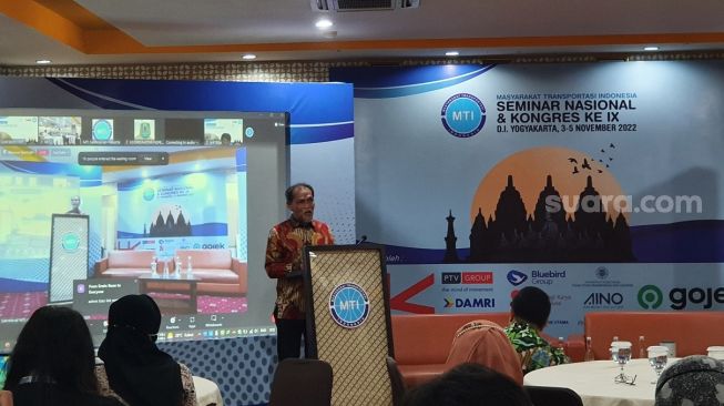 Gelar Seminar Nasional, Masyarakat Transportasi Indonesia Ajak Semua Pihak Memanusiakan Jalan Tol