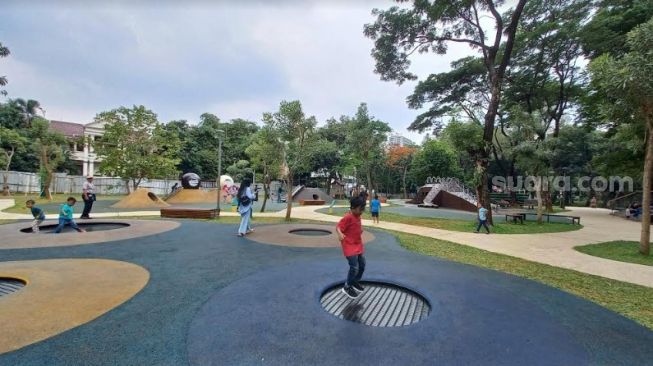 Bukan Cuma instagramable, Ini 5 Fasilitas yang Bisa Dinikmati di Tebet Eco park