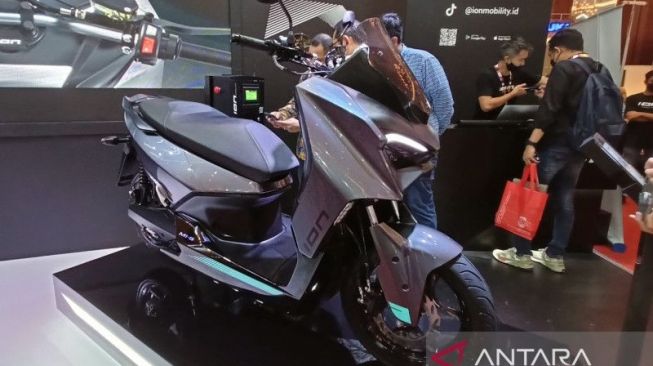 Motor Listrik ION Mobility M1-S Tampil di IMOS 2022, Distribusi Kepada Konsumen Mulai 2023