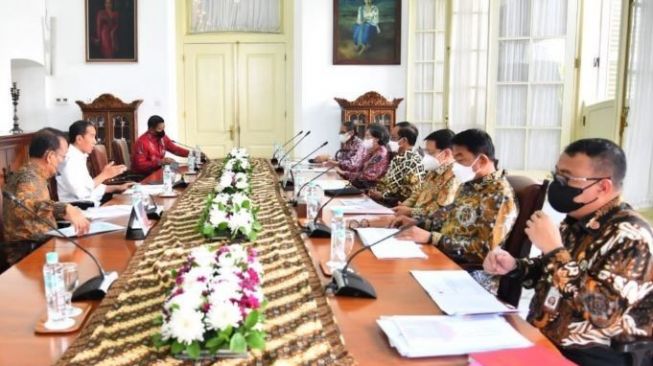 Pemerintah Anugerahkan Lima Tokoh Bangsa Gelar Pahlawan Nasional