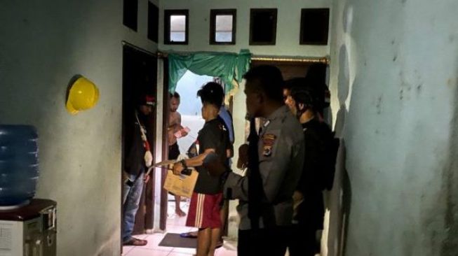 Polisi Tangkap Pemodal Pembuatan Miras Cap Tikus di Yahukimo