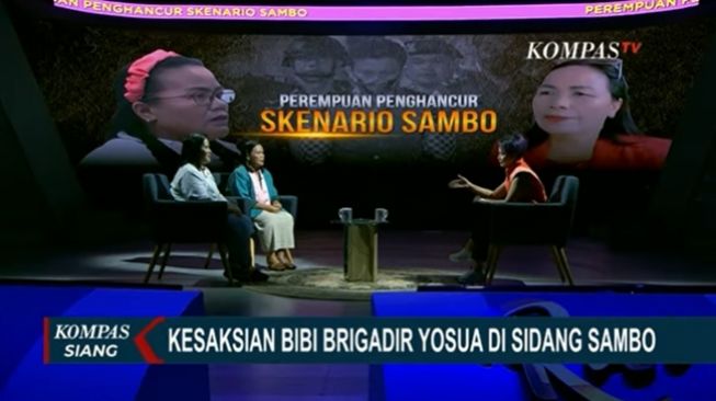 2 bibi Brigadir J alias Nofriansyah Yosua Hutabarat, Roslin Simanjuntak dan Rohani Simanjuntak menanggapi soal banyaknya pihak yang seolah berusaha menjatuhkan nama almarhum di program ROSI. (YouTube/KOMPASTV)