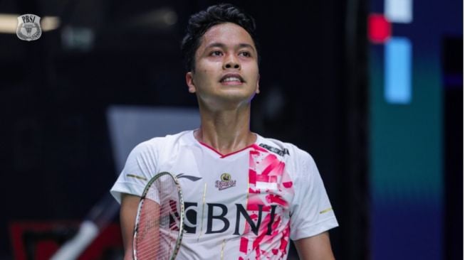 Anthony Sinisuka Ginting, tunggal putra Indonesia bakal hadapi Sang Juara Dunia 2021, Loh Kean Yew di Hylo Open 2022 (PBSI/Twitter @INABadminton)