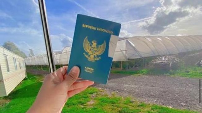 PMI Korban Overcharging di Inggris Ngeluh Sudah Tak Ada Kerjaan dan Tak Bisa Pulang ke Indonesia