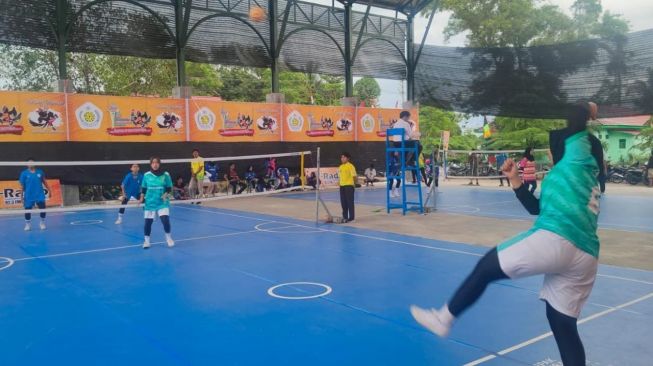 Tapin Gagalkan Tuan Rumah Borong Emas Cabor Sepak Takraw