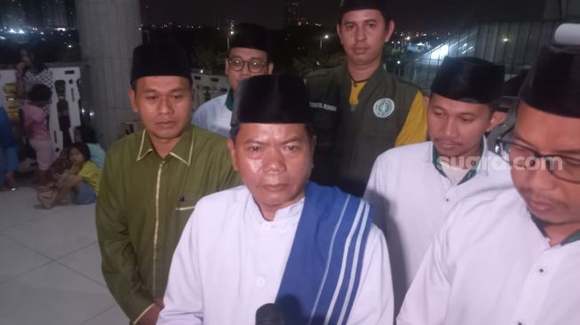 Lembaga Falakiyah Klaim Gerhana Bulan Terlihat dari Masjid Hasyim Ashari Cengkareng Meski Sepersekian Detik