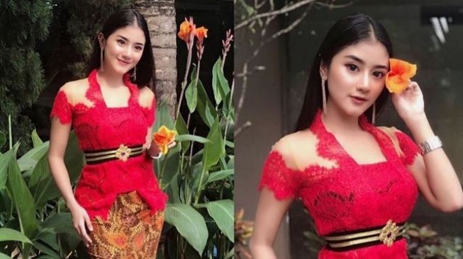 Ghea Youbi Kenakan Kebaya Merah, Warganet Buru Link Videonya, Emang Ada?