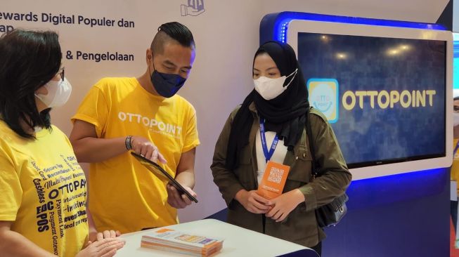 Cara Mudah Tingkatkan Omzet Bisnis Dengan Program Loyalitas Bersama OttoPoint