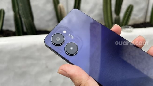 Realme 10. [Suara.com/Dicky Prastya]