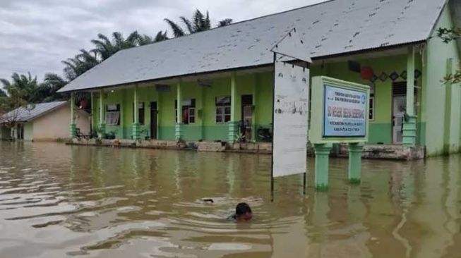 41 Sekolah di Aceh Timur Terendam Banjir, Aktivitas Belajar Diliburkan