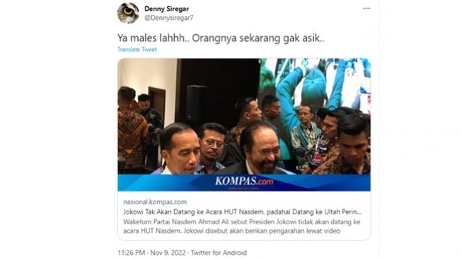 Tangkapan layar cuitan Denny Siregar soal Presiden Joko Widodo alias Jokowi absen di Puncak HUT ke-11 Partai NasDem. (Twitter/@Dennysiregar7)