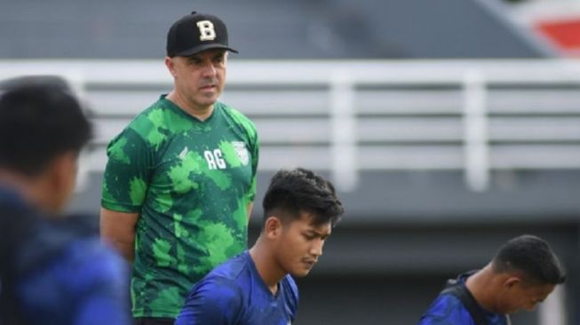 Borneo FC Ditumbangkan Persebaya, Andre Gaspar Sebut Timnya Cuma Kurang Beruntung