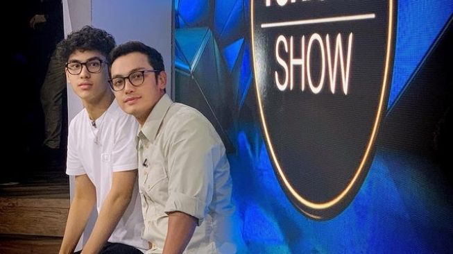 Potret Khayru Anak Gunawan dengan Rambut Ikal (Instagram/gunawan_sudrajat_real)