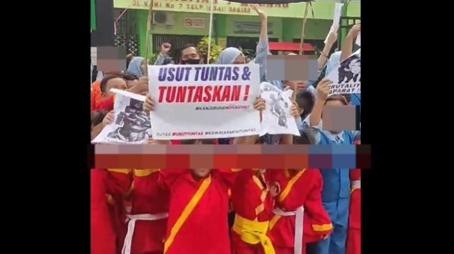Bikin Nangis, Puluhan Anak Lantunkan Doa untuk Korban Kanjuruhan, Puan Kunjungi Lokasi Tragedi Itaewon