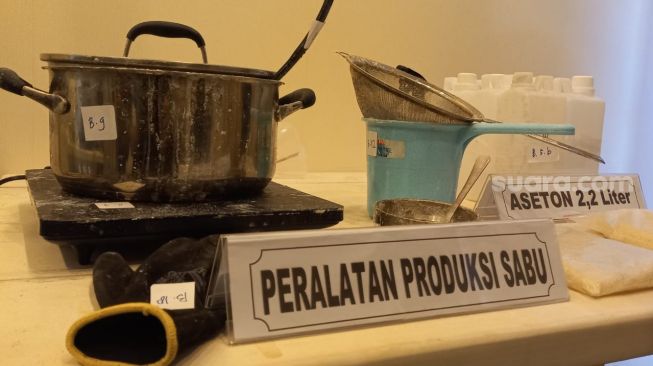 Polri Ungkap Lab Dapur Sabu di Apartemen Casa Grande Residence, 2 WN Iran Jadi Tersangka