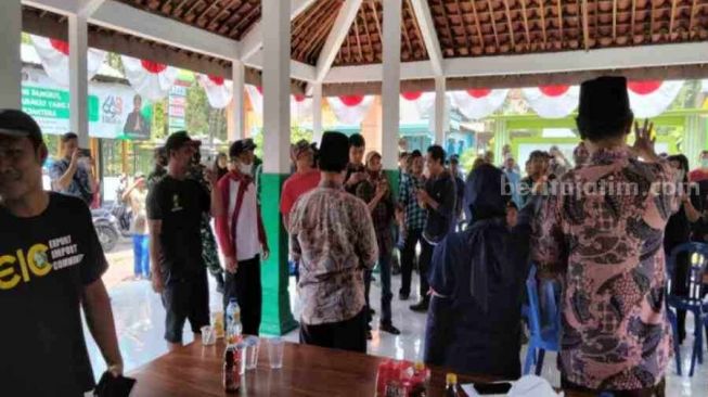 Tempat Karaoke di Blitar Ditutup Paksa Warga Gegara Anak Bosnya Bikin Ulah