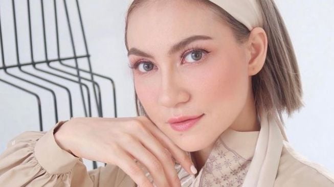  Artis Jualan Kaki Lima (Instagram/@alessia89cestaro)