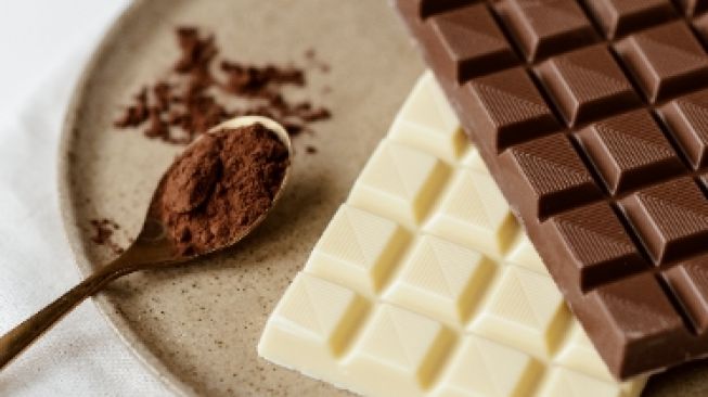 4 Bahaya Mengonsumsi Cokelat Berlebihan bagi Kesehatan