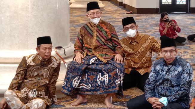 Ini 4 Imam Besar Masjid Raya Sheikh Zayed Al-Nahyan Solo, Ada Guru Spiritual Jokowi hingga Pengasuh Ponpes Al Muayyad