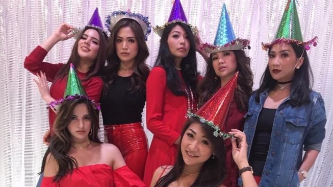 7 Potret Jessica Iskandar Bersama Girl Squad: Geng Sosialita yang Dulu Terlihat Kompak Tapi Sekarang Jarang Bersama
