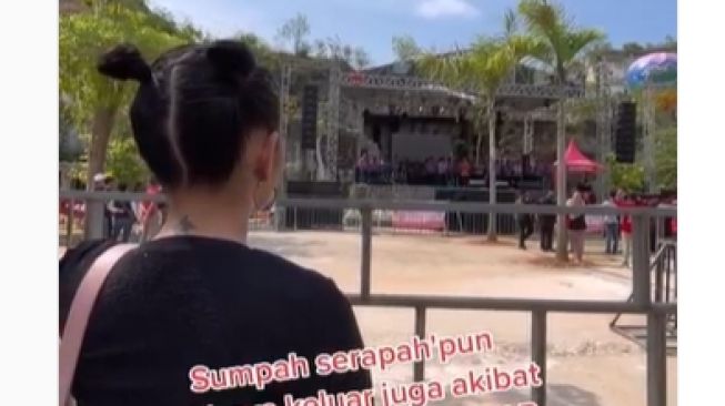 Konser Denny Caknan Gagal di Gresik, yang Mengagalkan Didoakan Pak Kades Sial Tujuh Turunan