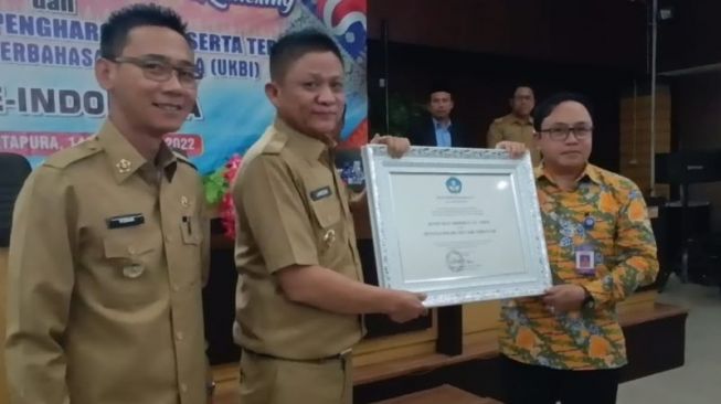 Lestarikan Bahasa Daerah, Kamus Bahasa Komering-Indonesia Diluncurkan