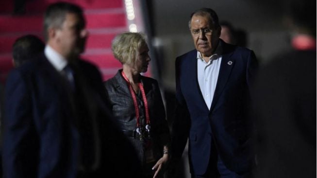 Profil Menlu Rusia Sergey Lavrov, Diisukan Dilarikan ke Rumah Sakit di Bali