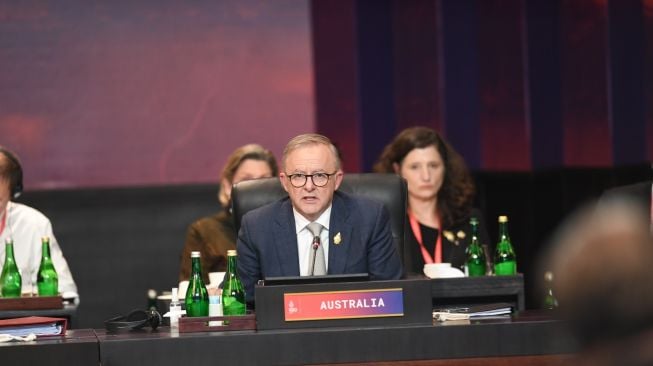 Perdana Menteri Australia Anthony Albanese menyampaikan pandangannya saat pembukaan KTT G20 Indonesia 2022 di Nusa Dua, Bali, Selasa (15/11/2022). [ANTARA FOTO/Media Center G20 Indonesia/Aditya Pradana Putra/wsj].