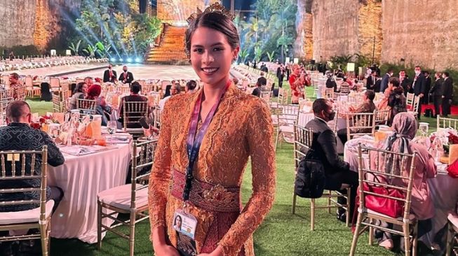 6 Potret Maudy Ayunda Jadi Jubir di KTT G20, Bikin Bangga!